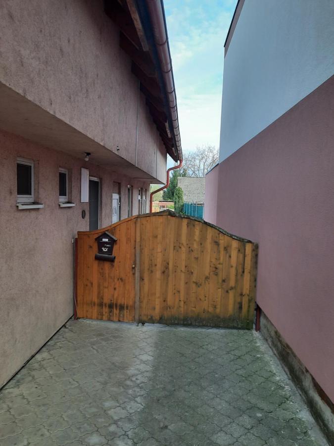 Apartman Chiarita Nemšová Eksteriør bilde